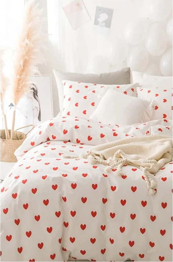 Krémové 4dílné prodloužené povlečení na dvoulůžko z bavlny Renforcé s prostěradlem 200x220 cm Mini Hearts – Mila Home Mila Home